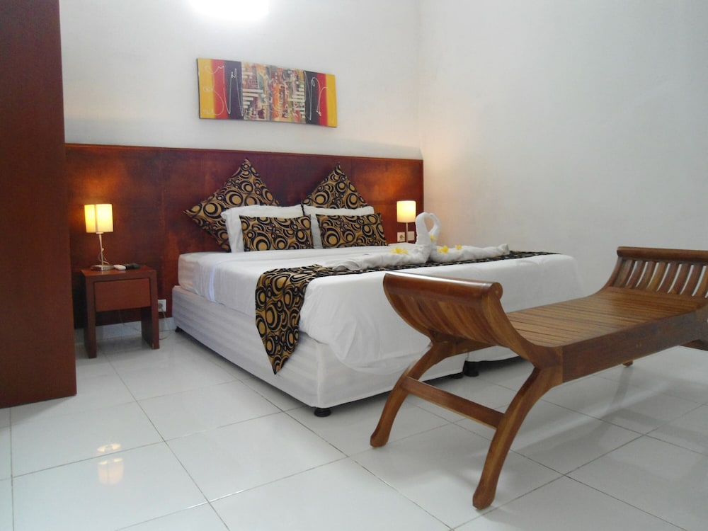 One Bedroom Apartment photo 2