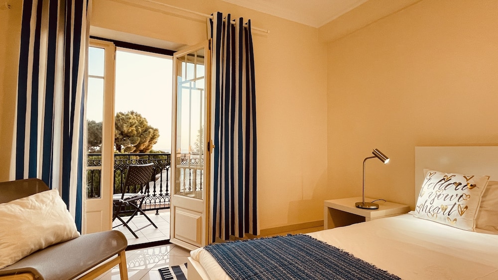 Apartment, 2 Bedrooms, Pool Access, Sea View