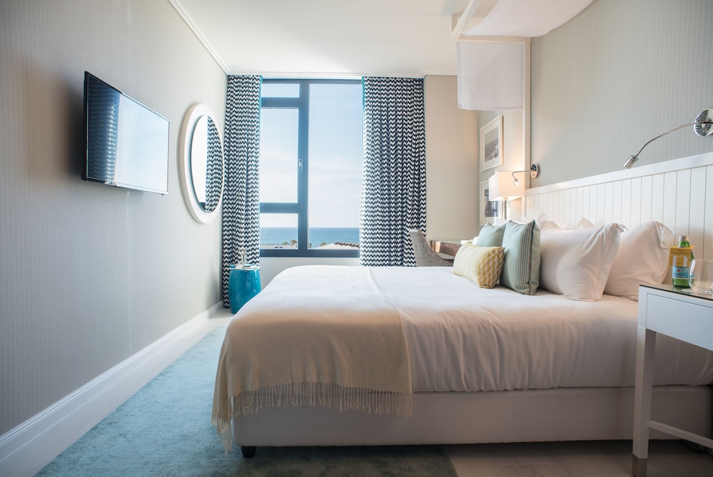 Classic Double or Twin Room, Sea View - Photo 3