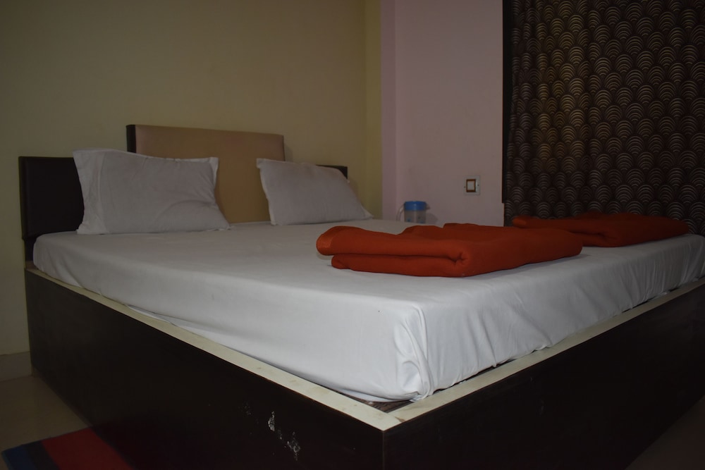 Standard Room Non A/C