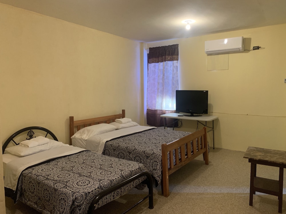 Deluxe Triple Room photo 2