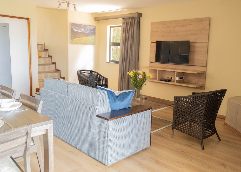 Superior Chalet, 2 Bedrooms photo 3
