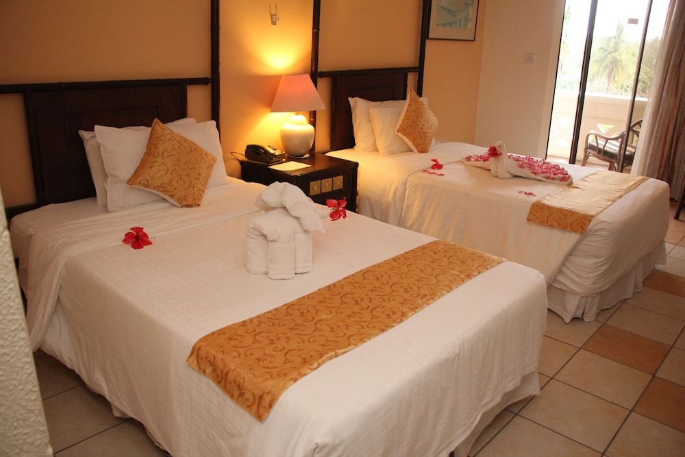Deluxe Room, Partial Sea View photo 1
