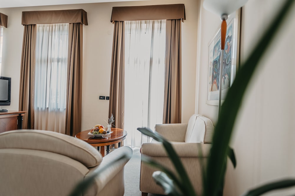 Luxury Double Room, Sea View - Photo 3
