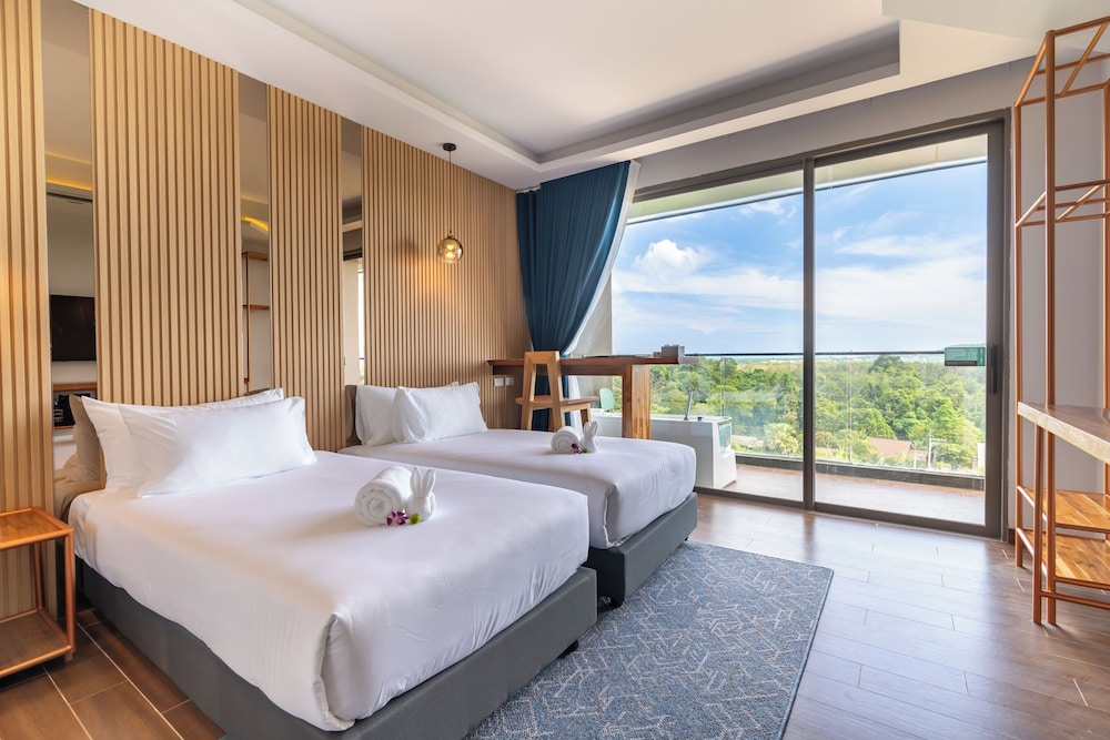 Premium Deluxe Twin Room - Photo 9
