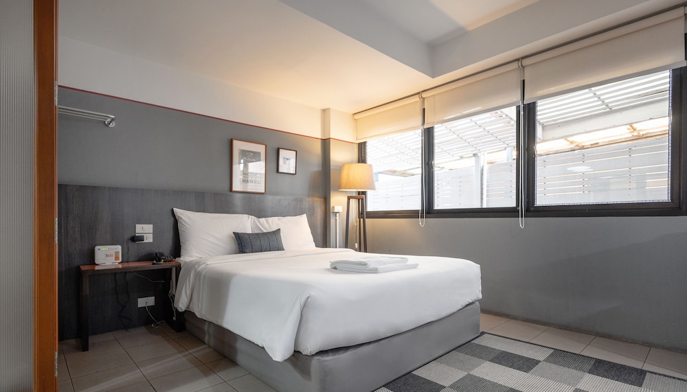 No.5 Sunshine Studio : Queen bed + Window photo 2