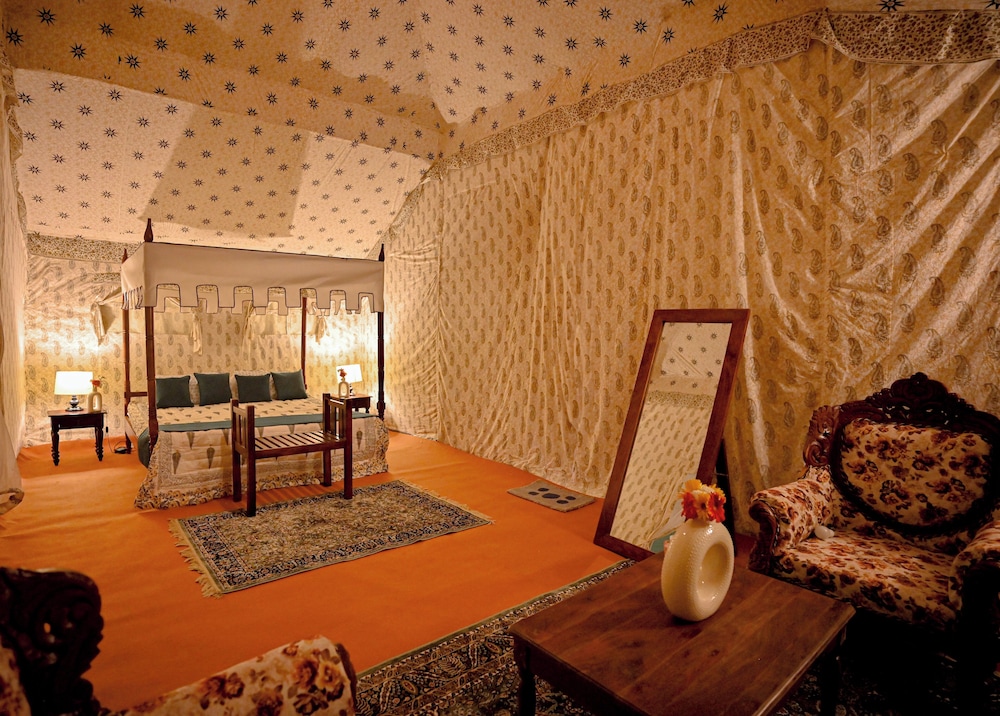 Luxury Tent photo 1