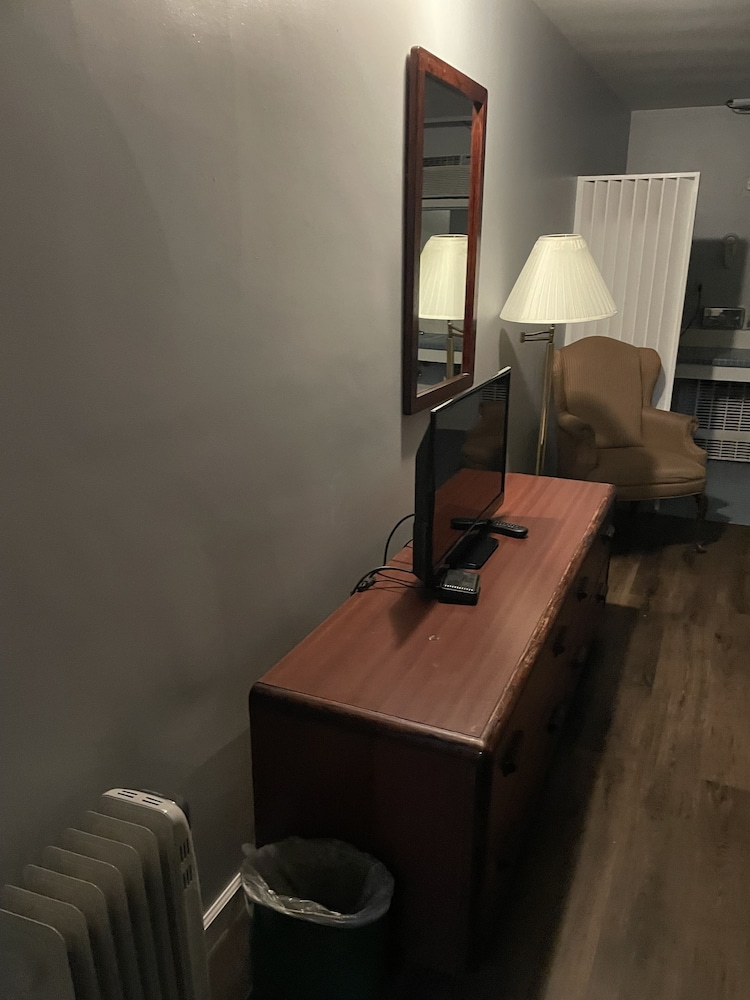Standard Double Room, 1 Bedroom, Non Smoking photo 3