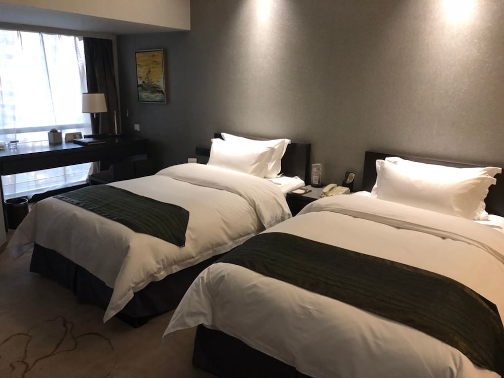 Superior Twin Room photo 2