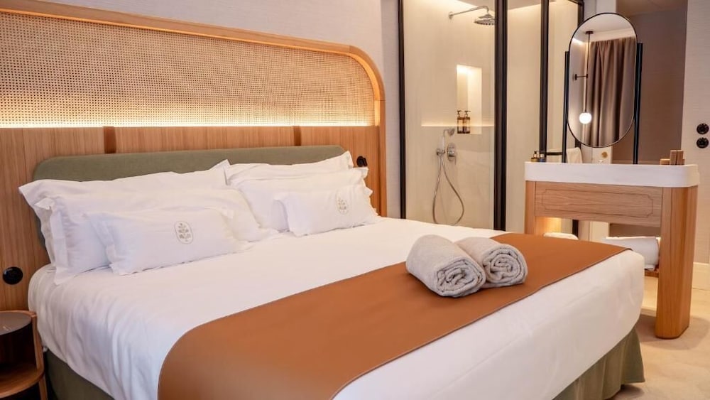 Superior Room, City View photo 3
