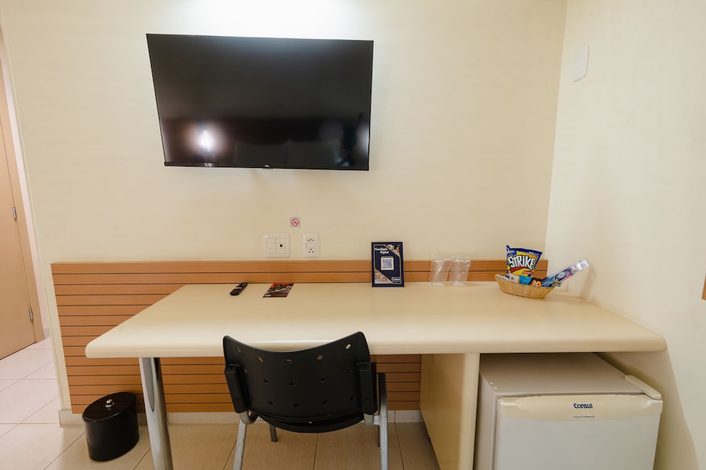 Deluxe Twin Room photo 2
