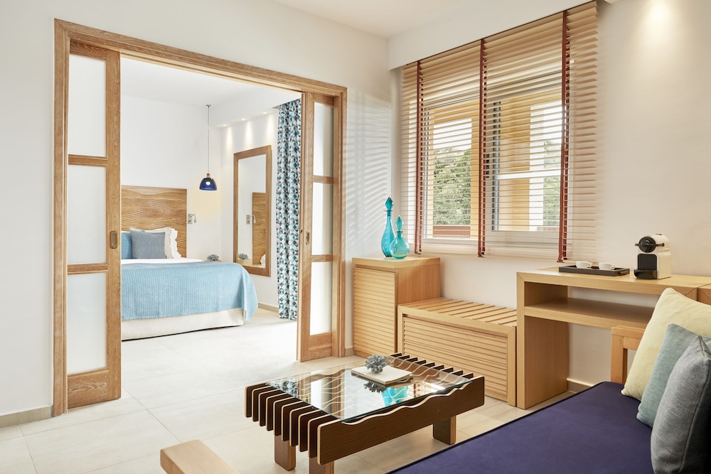 Family Suite, Garden View