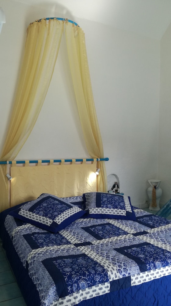 舒适双人间,带卫生间,花园景观 (Cyclades)