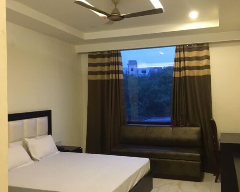 Basic Double Room, City View