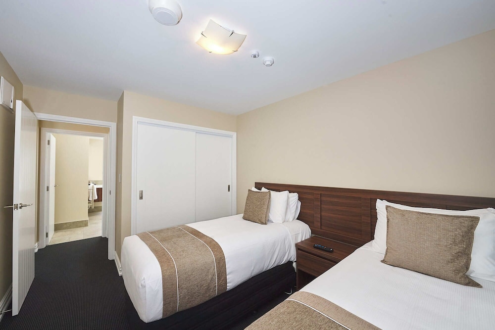Premium Apartment, 2 Bedrooms, Hot Tub, Ground Floor