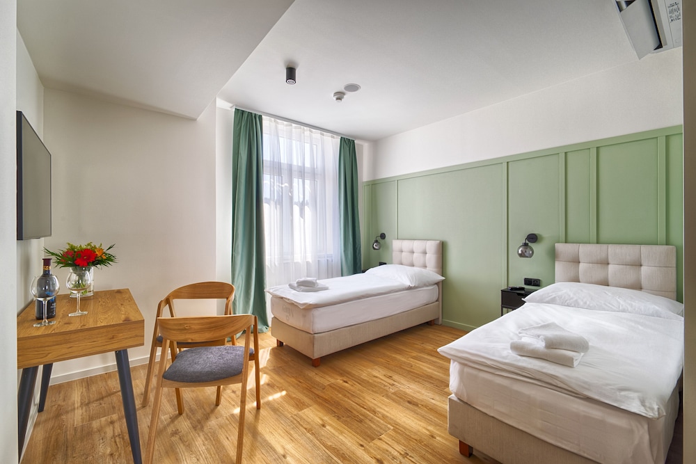 Classic Double or Twin Room