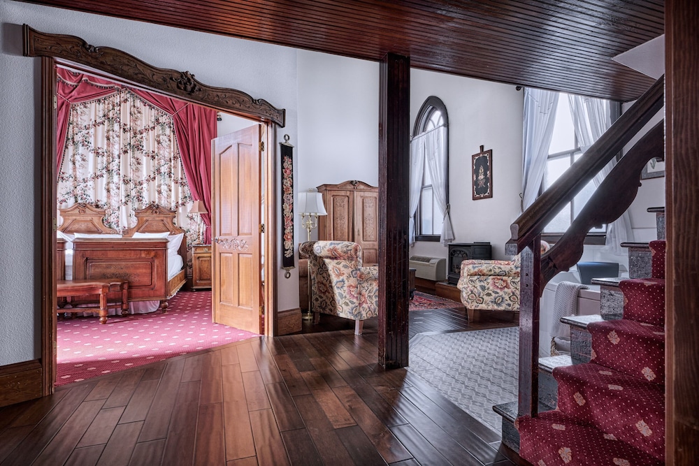 Old Chapel Suite photo 2