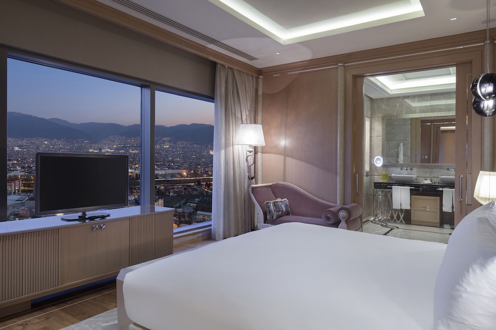 Presidential Suite
