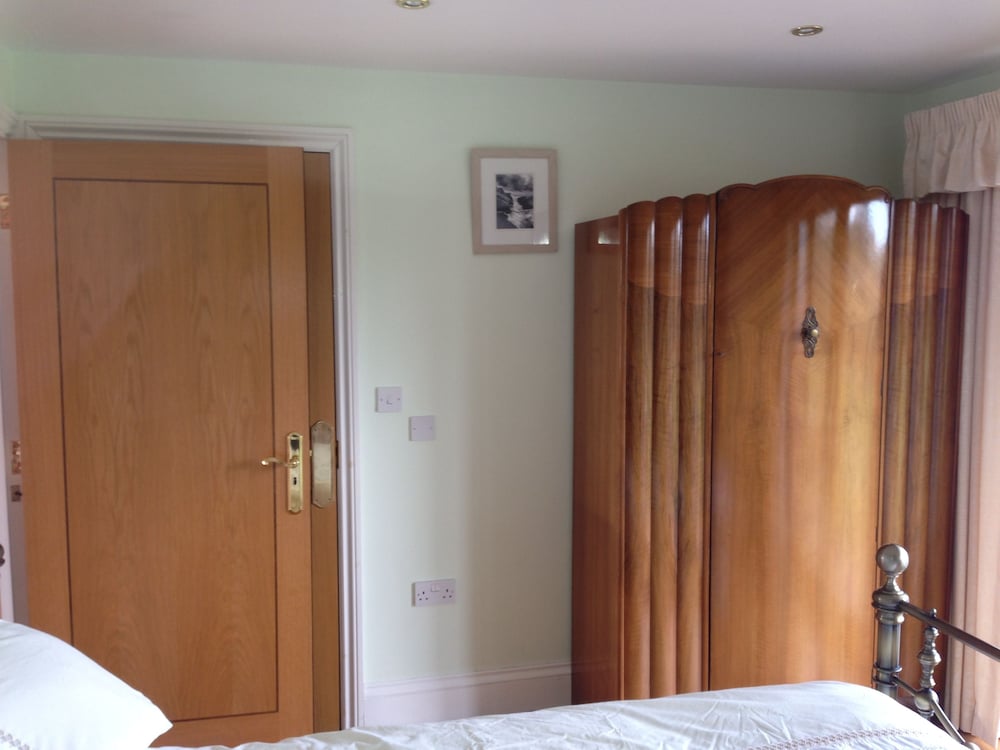 Luxury The Bluebell Suite (Accessible) photo 2
