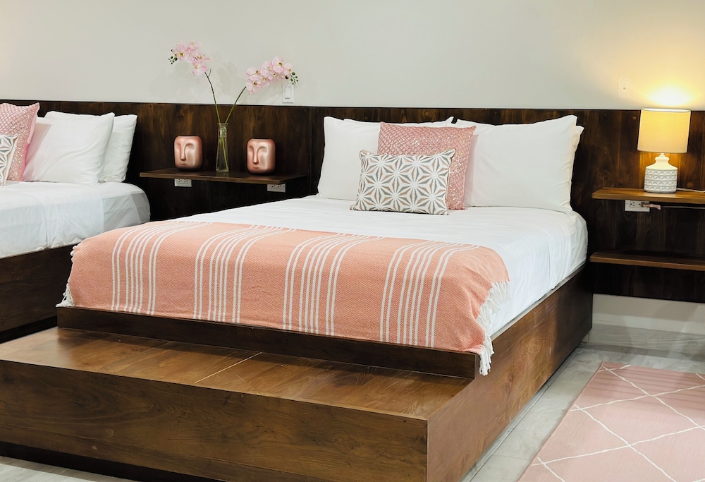 Superior Double or Twin Room photo 3