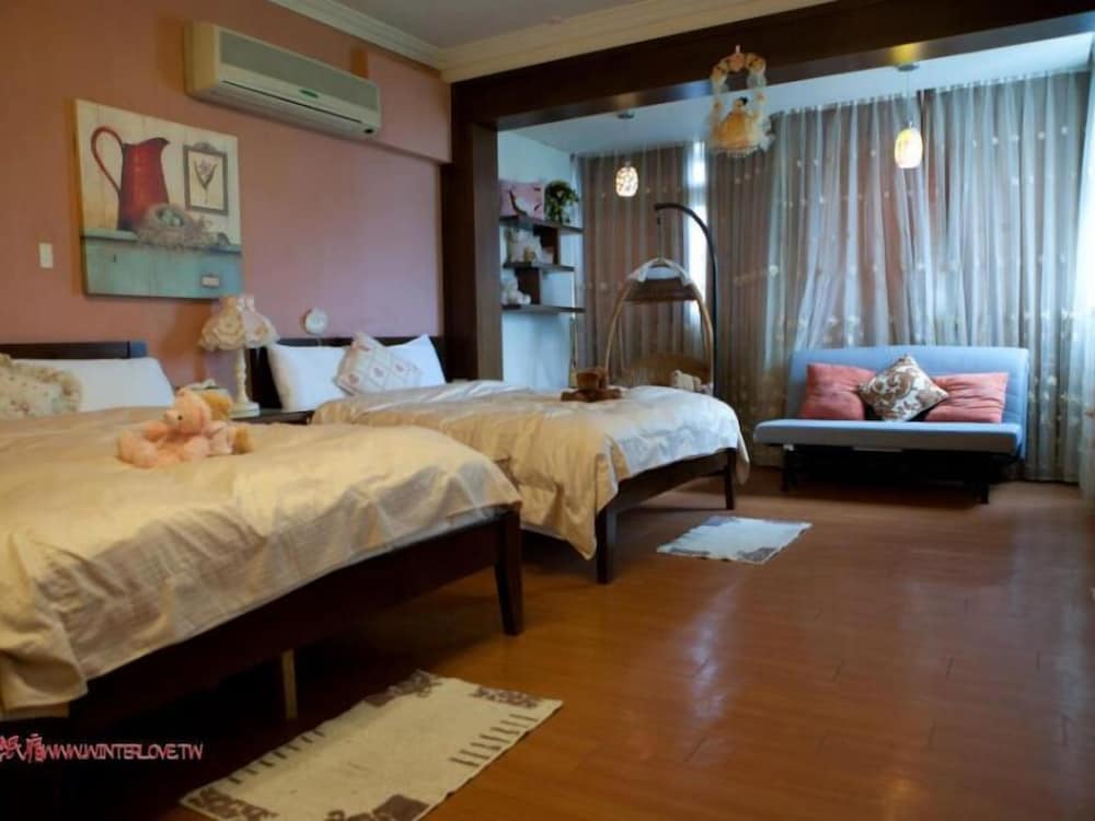 Elite Room, Multiple Beds photo 2