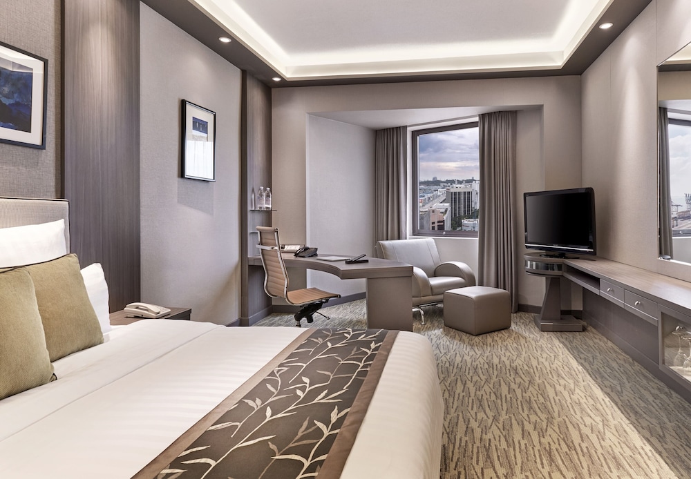 Club Double Room, City View