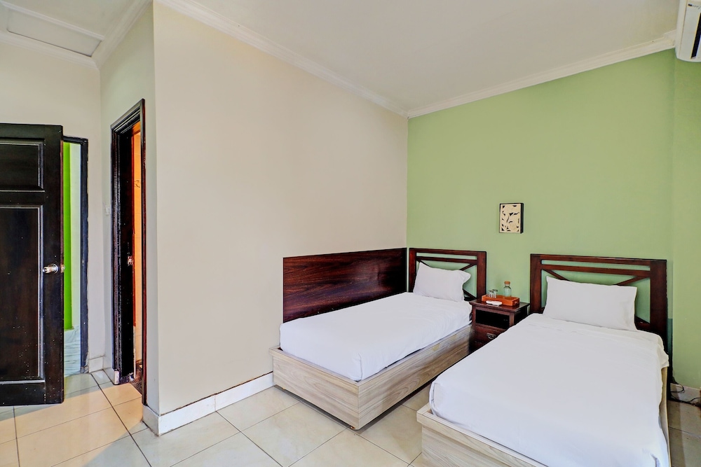 Deluxe Twin Room - Photo 6