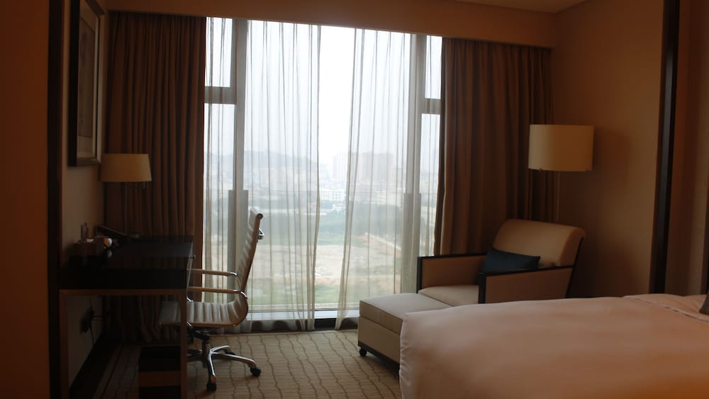 Standard Room, Business Lounge Access