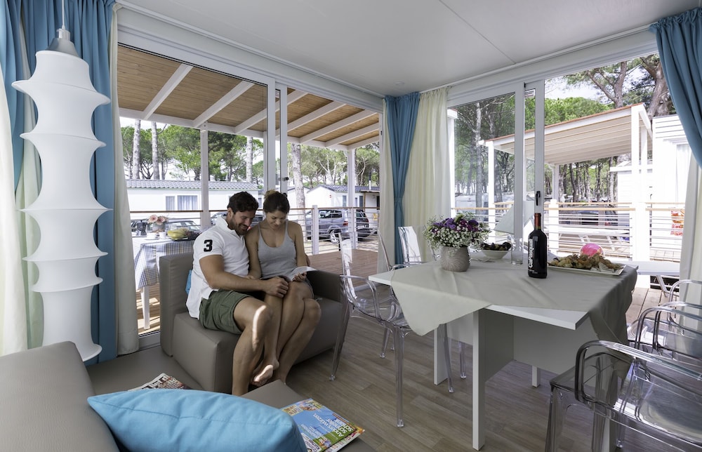 Luxury Mobile Home photo 1