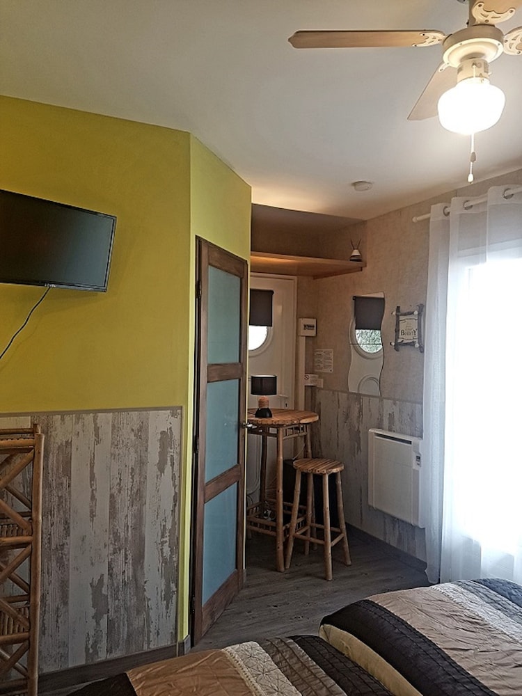 Twin Room, Terrace photo 3