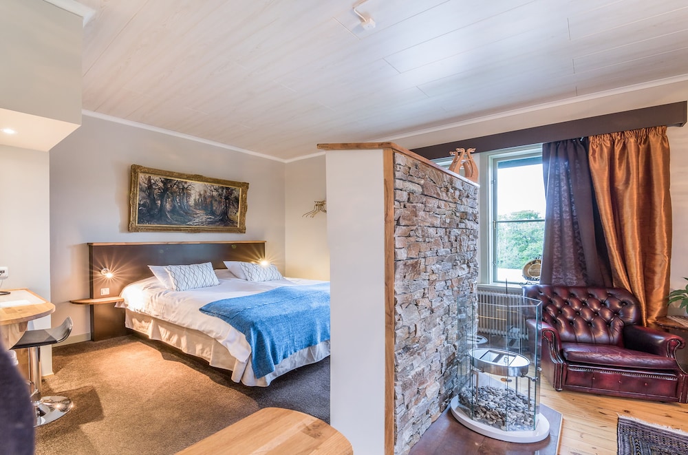 Deluxe Studio Suite, Park View, Corner photo 1