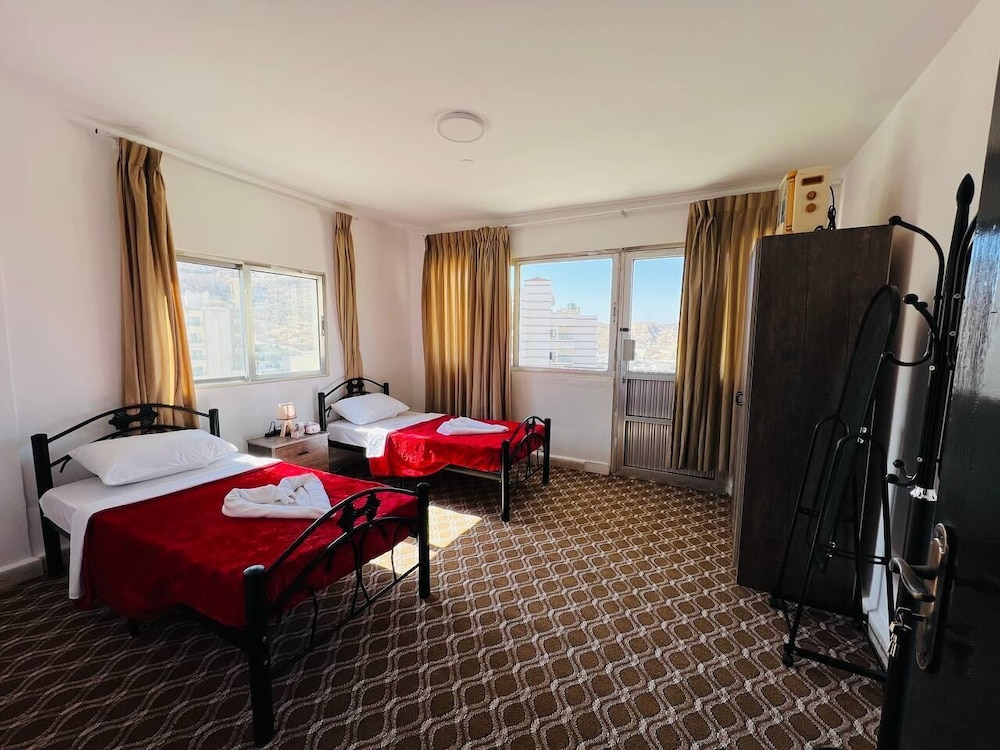 Exclusive Double or Twin Room, Balcony, Mountain View photo 1