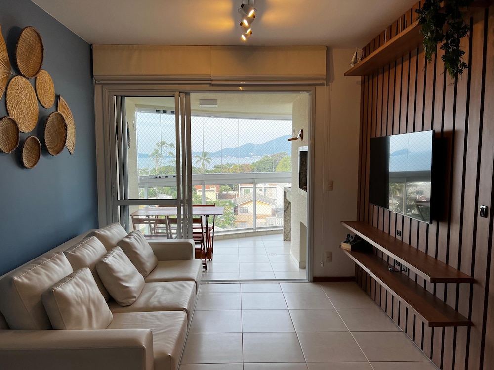 Presidential Apartment, Pool Access, Sea View (Sunrise Seascape - Nautilus Home Club) photo 1
