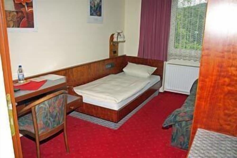 Comfort Single Room