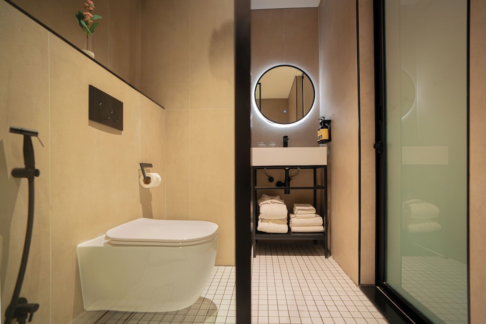 Junior Suite (Maximum 12 Hours stay) photo 3