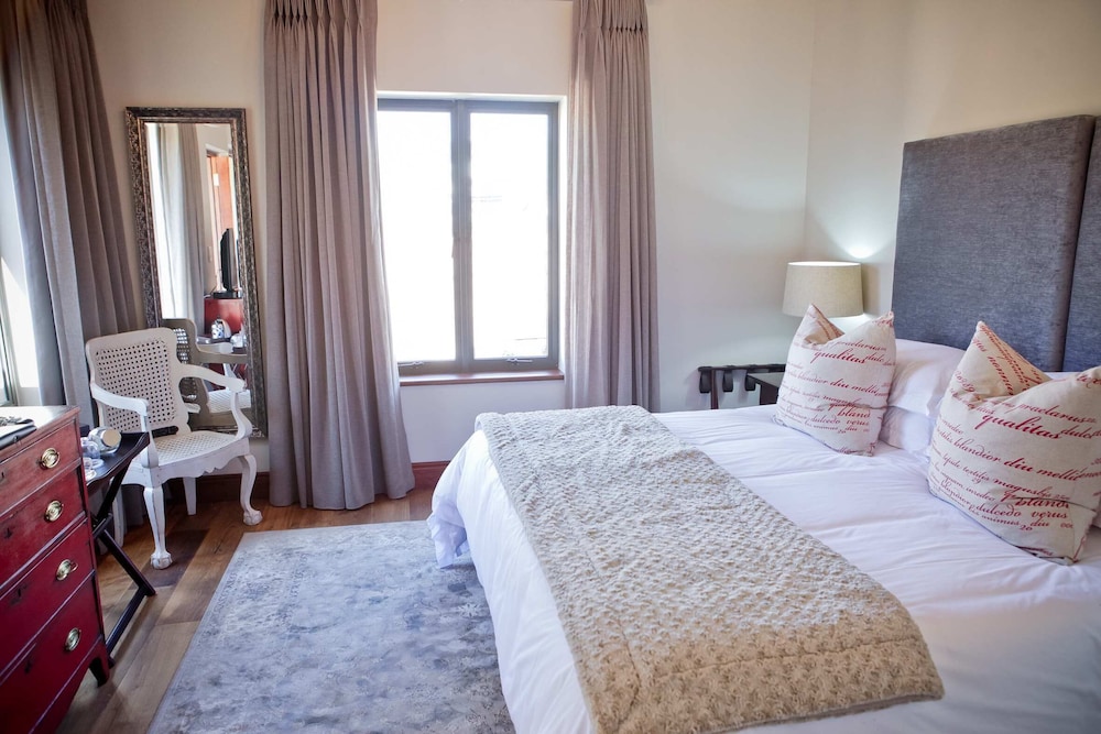 Standard Room, 1 Bedroom photo 2