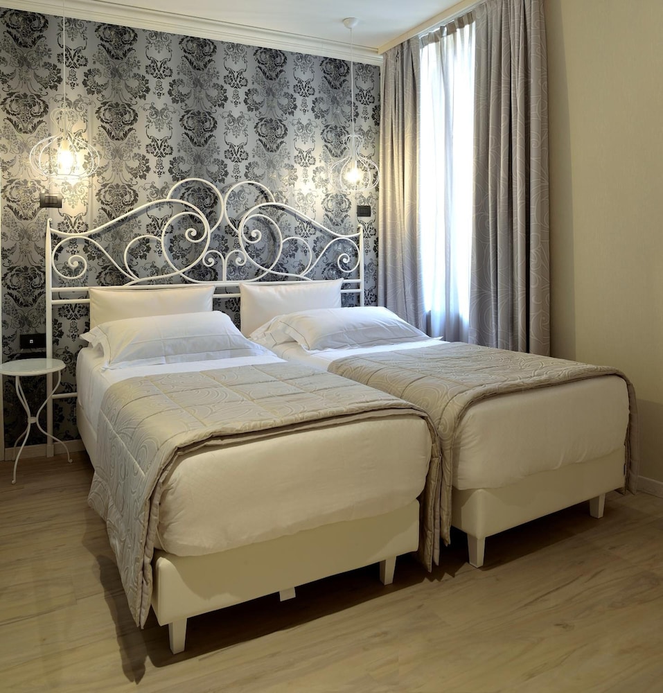 Classic Double Room - Photo 3