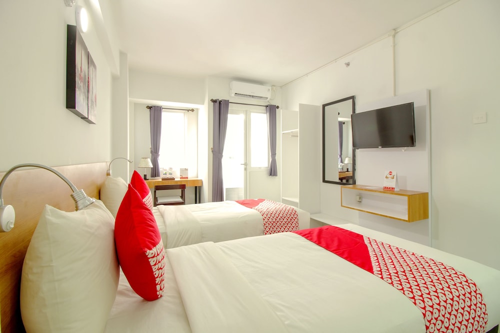 Deluxe Twin Room photo 2