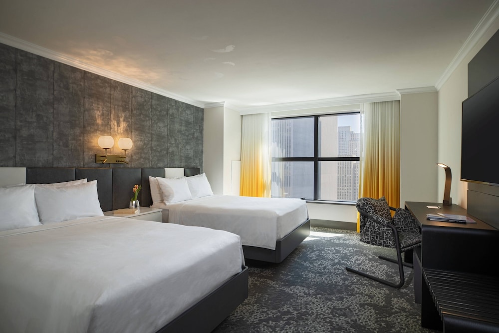 Room, 2 Double Beds, City View (Hearing Accessible)
