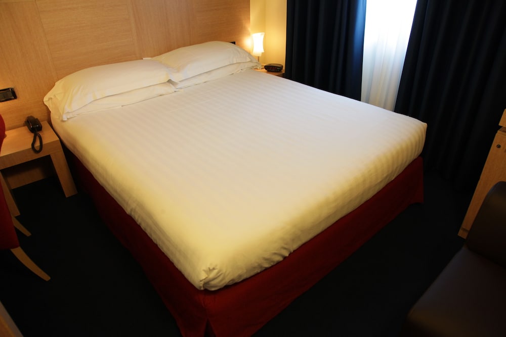 Classic Single Room - Photo 3