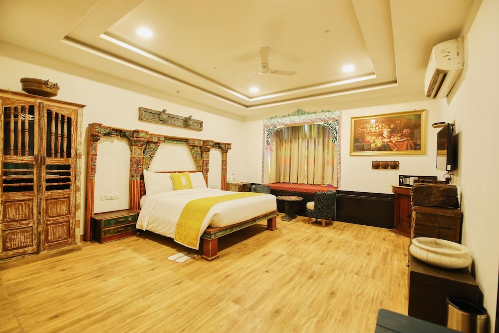Palace Suite - Photo 1