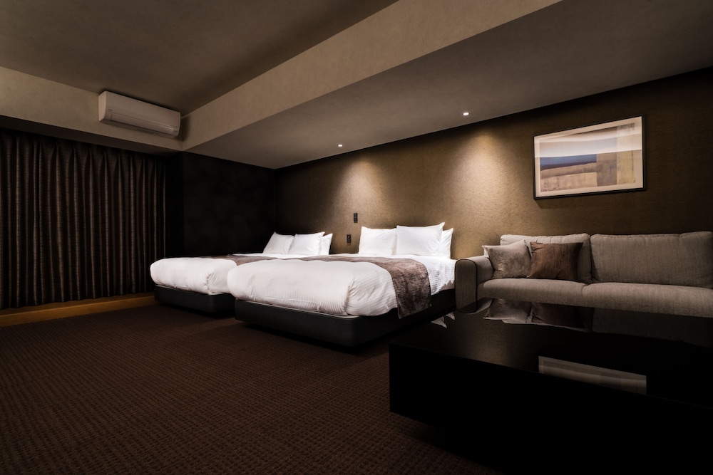 Superior Suite with Hinoki