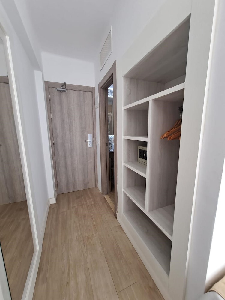 Single Room, Balcony photo 3