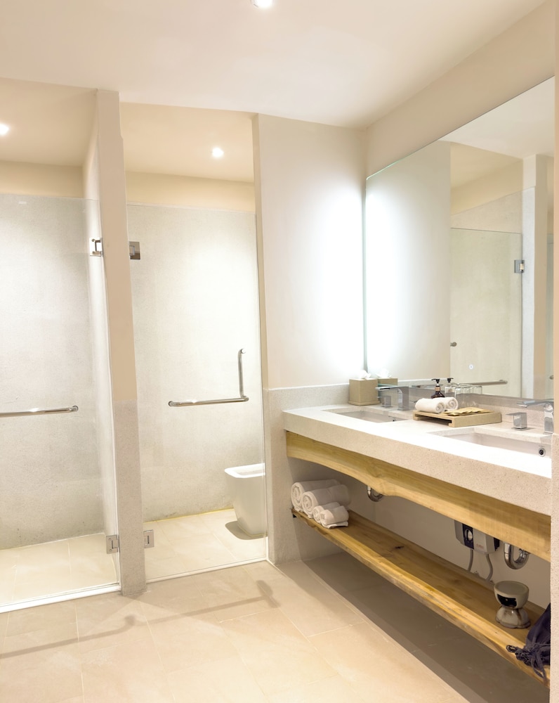 Duplex Pool Villa (Roundtrip airport transfer) - Photo 10