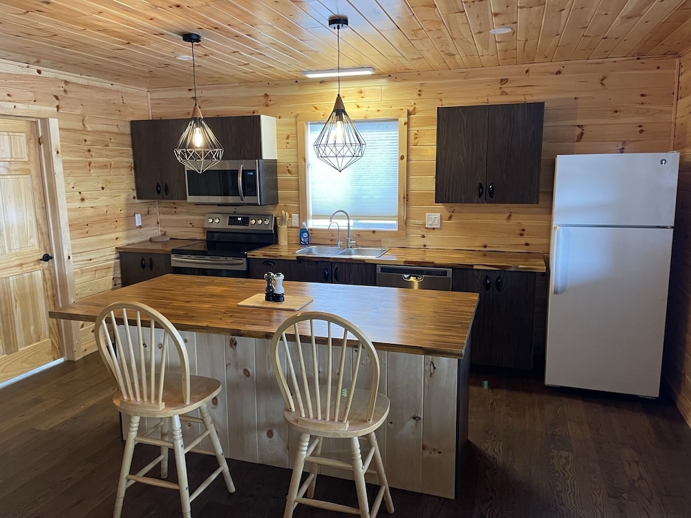 16 Deluxe Cottage