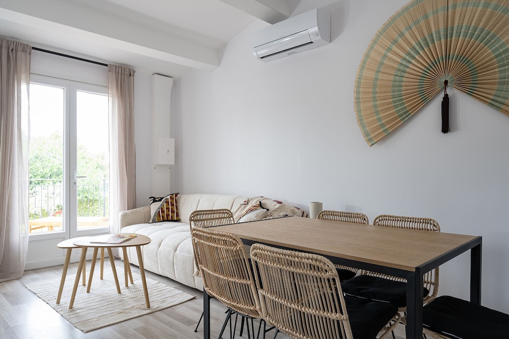 Apartment photo 1