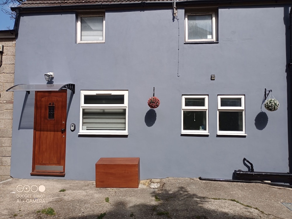 Basic Studio, Ensuite - Photo 20