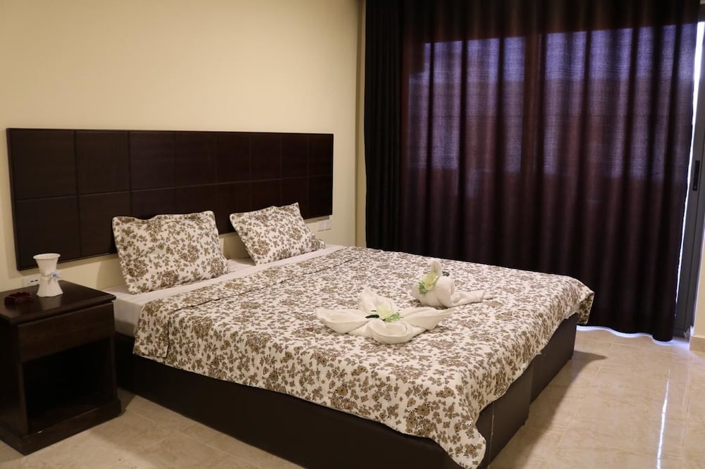 Quadruple Room photo 3
