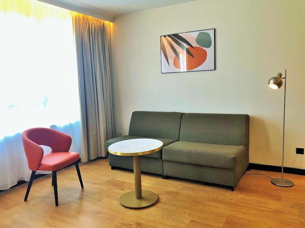 Classic Suite, 1 Double Bed with Sofa bed - Photo 10