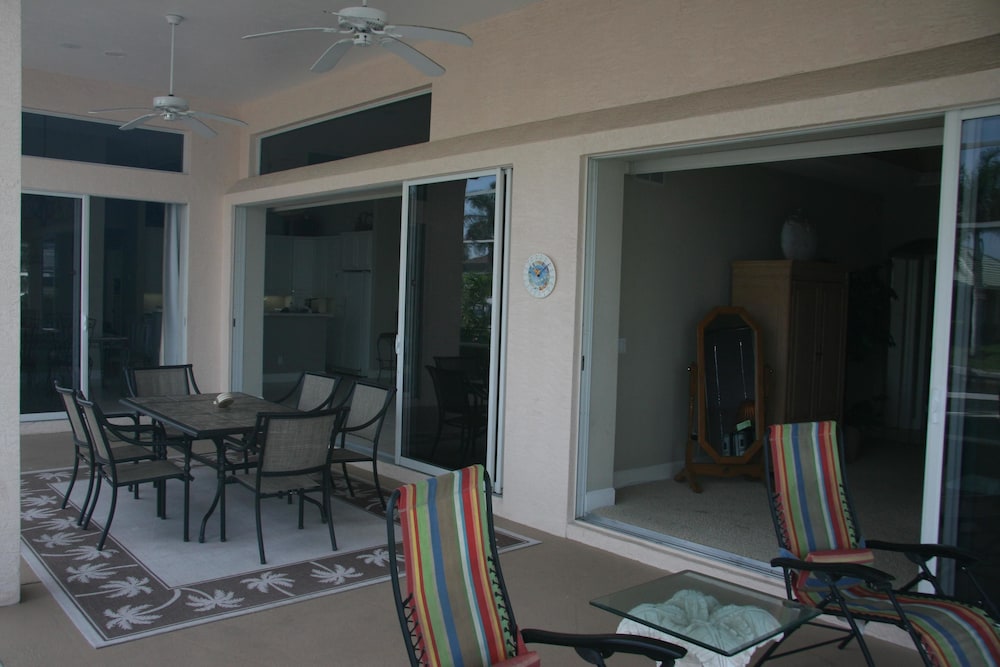 House, 3 Bedrooms photo 3